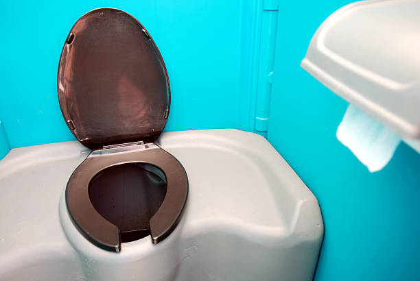 Best Porta potty rental near me  in North Branch, MN