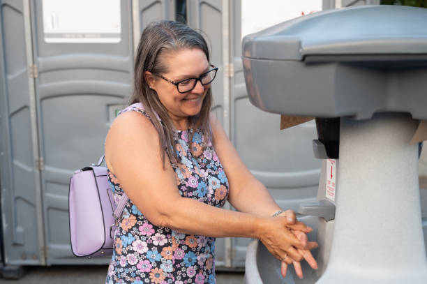 Best Affordable porta potty rental  in North Branch, MN